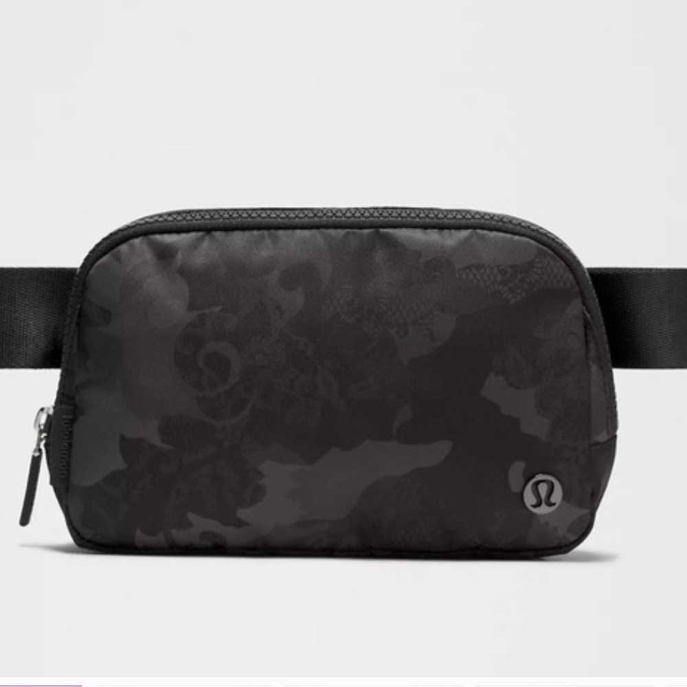 lululemon athletica Black Camouflage Belt Bag